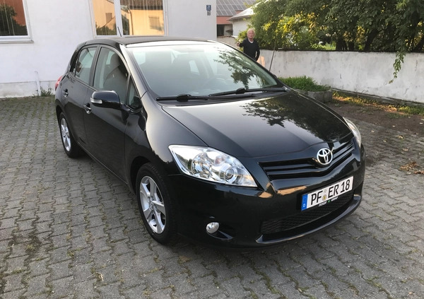 Toyota Auris cena 31000 przebieg: 120000, rok produkcji 2009 z Chojnów małe 16